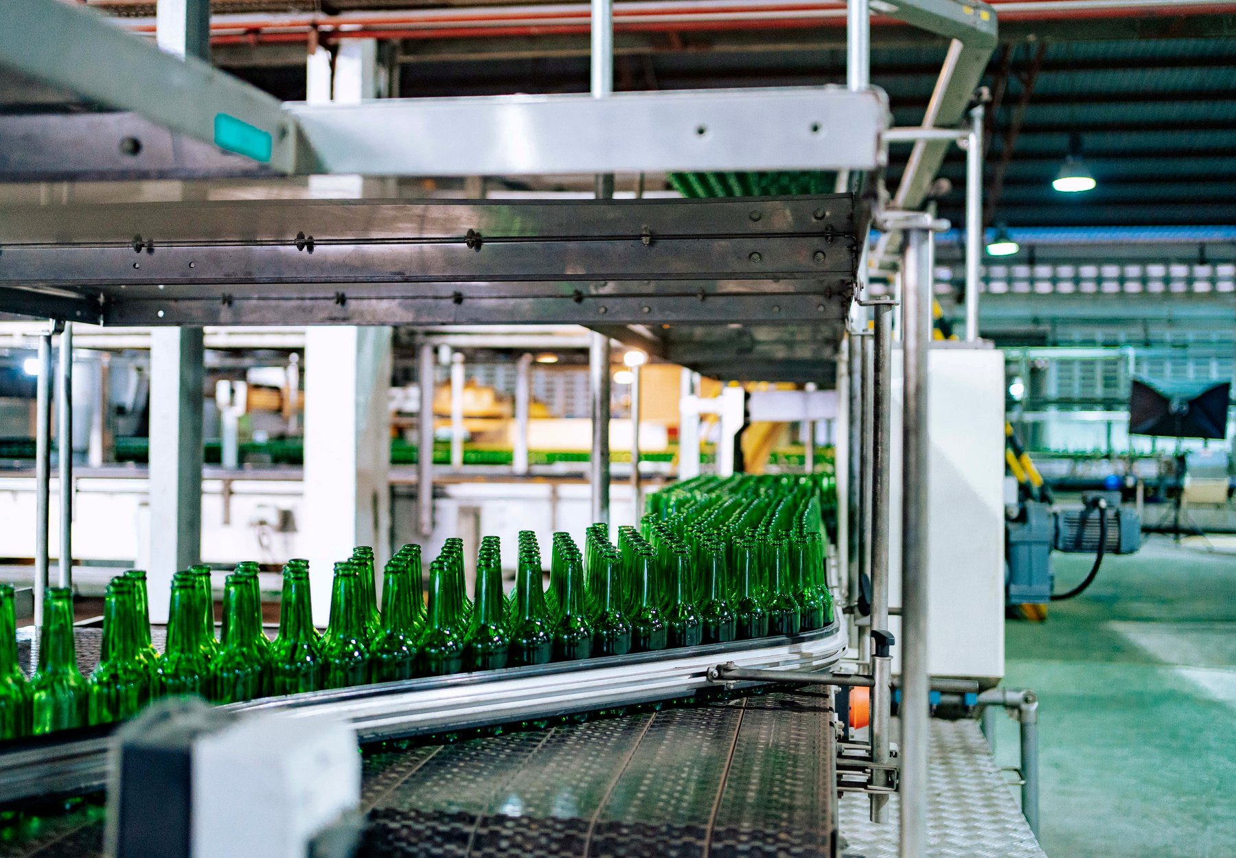 Packaging line used for service contract cover